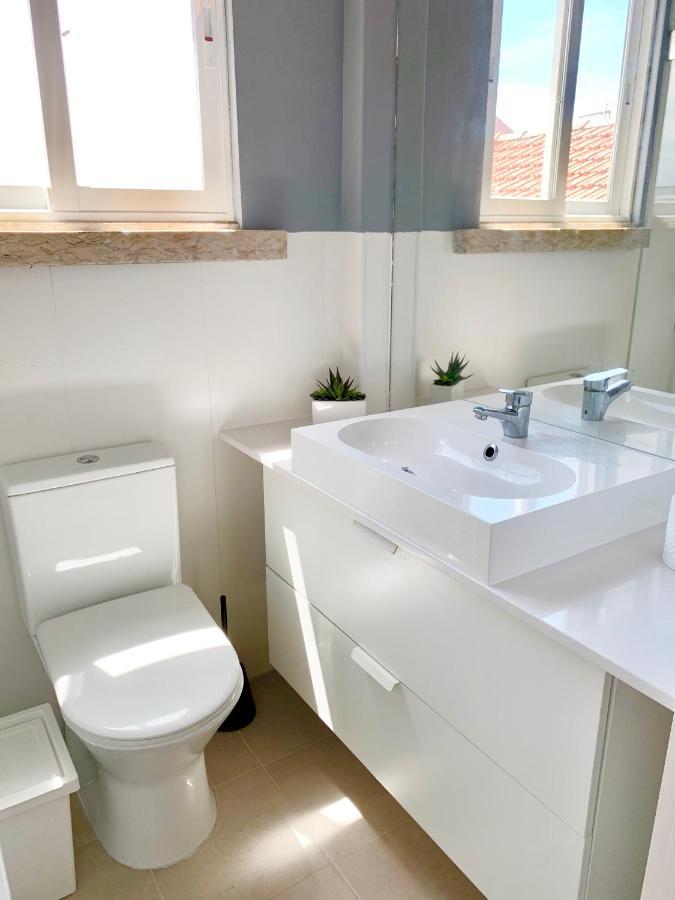 Home Out Central Roma Apartment Lisboa Ngoại thất bức ảnh